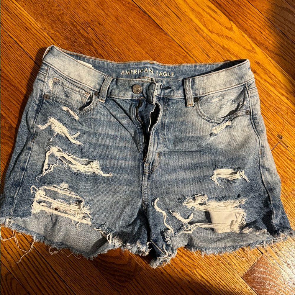 american eagle strigid denim shorts